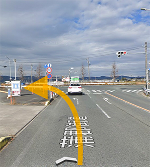 蒲郡街道/国道23号を蒲郡方面にしばらく進んで左手にローソンのあるＴ字路を左折して下さい。